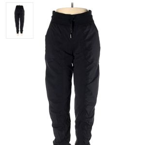 Lululemon Active pants size 8
